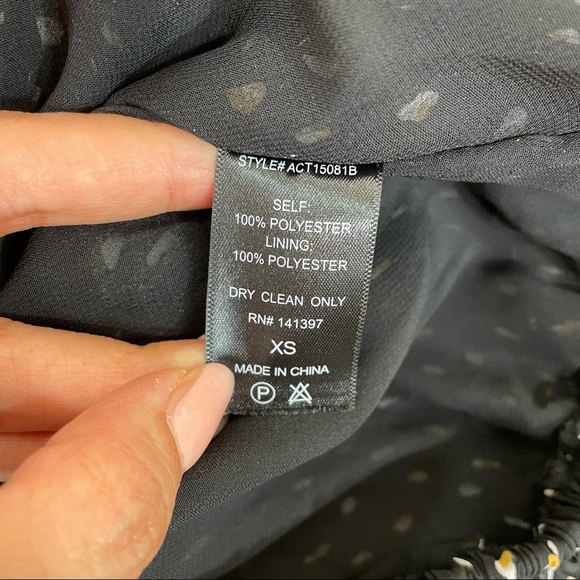 ASTR the Label Faux Wrap Crop Blouse - Picture 6 of 7